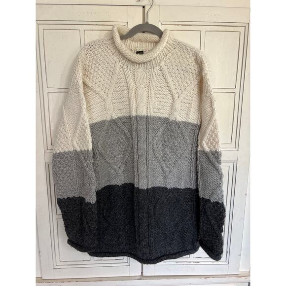 Milma Huasi 100% wool chunky knit sweater large? - Picture 1 of 3